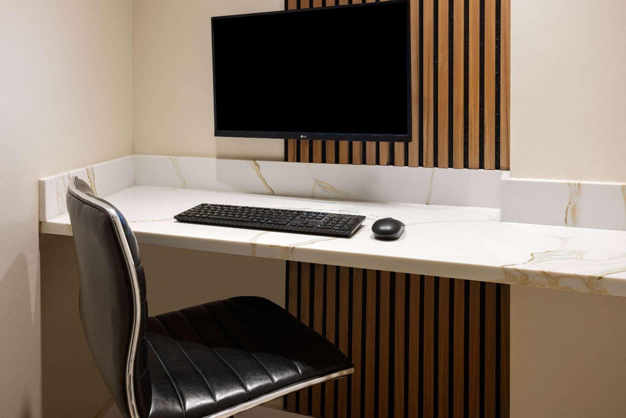 Ramada By Wyndham Bronx Hotel New York Luaran gambar